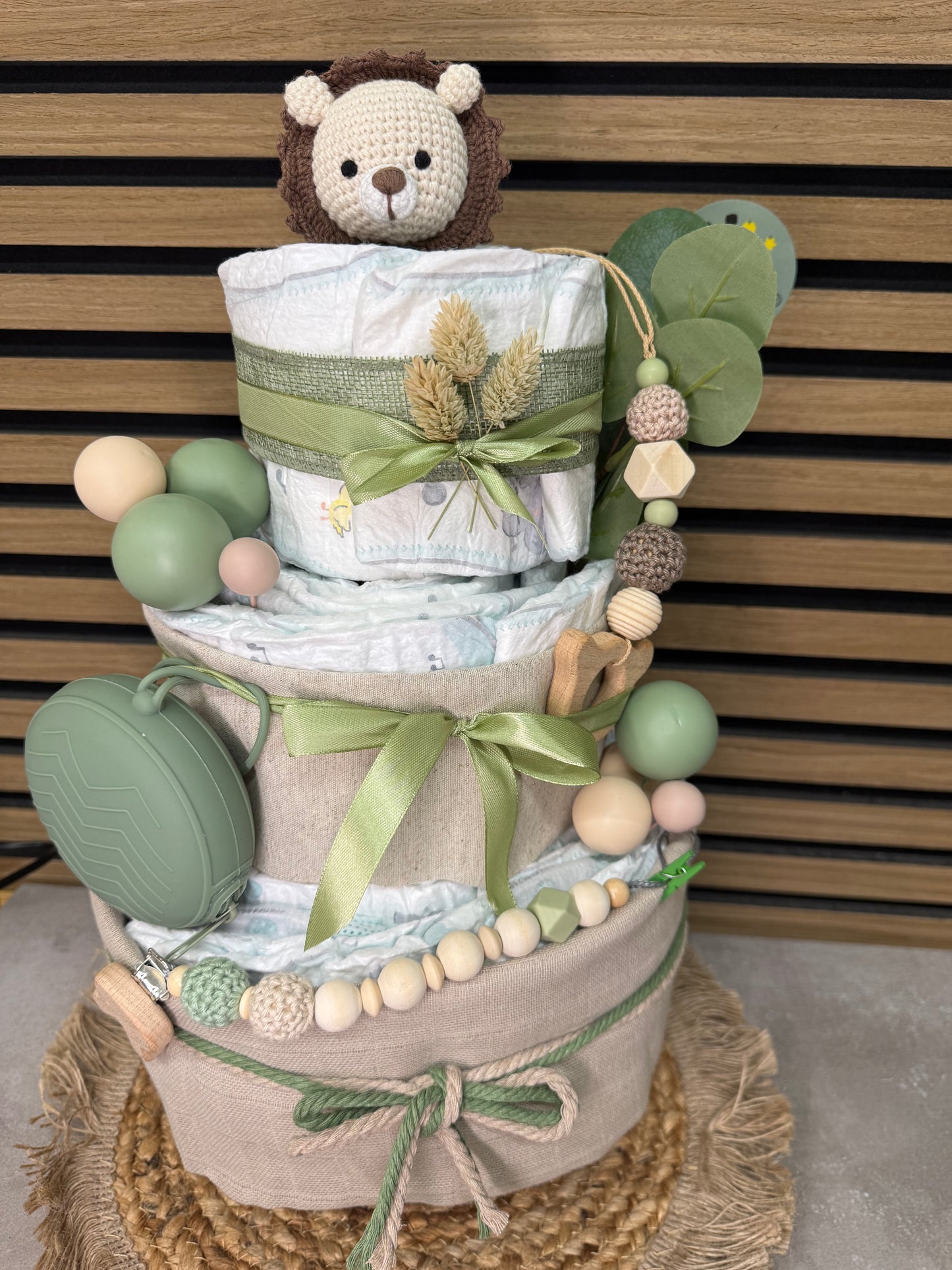Windeltorte Neutral mit Namen & Tiermotiv – Handgemacht