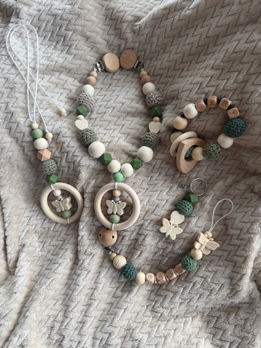 Baby stroller chain, car seat chain and pacifier clip in natural tones – Kinderwagenkette, Babyschalenkette und Schnullerkette in Naturtönen
