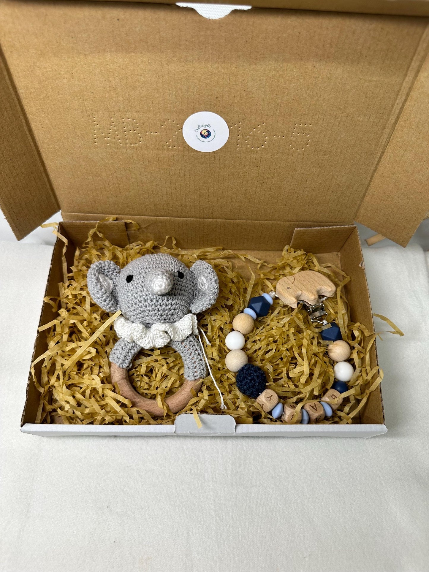 Babygeschenkset, Babygreifling und Schnullerkette, handgemacht, auch peronalisiert