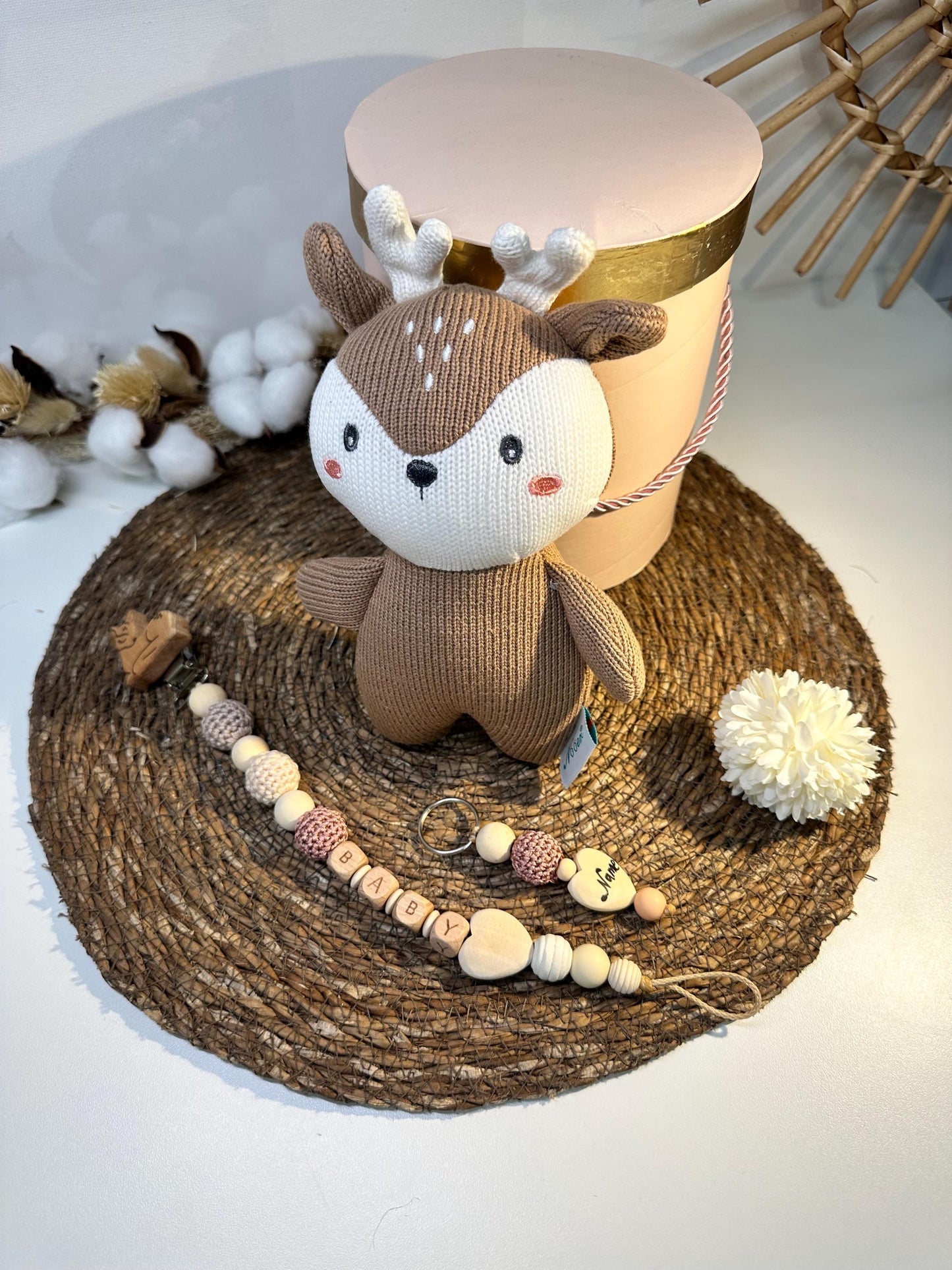 Baby Geschenkset Reh, Babygeschenkbox mit Kuscheltier und Decke