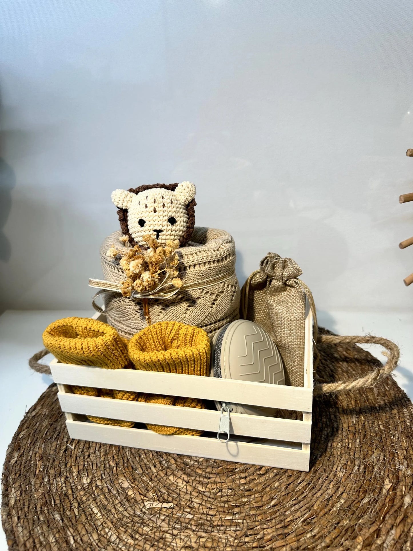 Baby Geschenkset „Zauberhafte Anfänge“ – Handgefertigt & Natürlich - Small Lights Shop