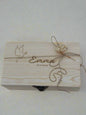 [Product Name] – Liebevoll handgemachtes Babygeschenk von Small Lights